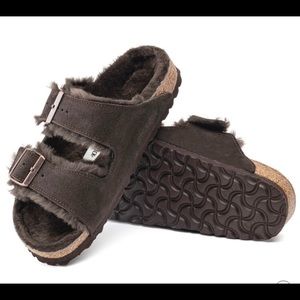 New with Tags! Birkenstock- Arizona Shearling- Mocha